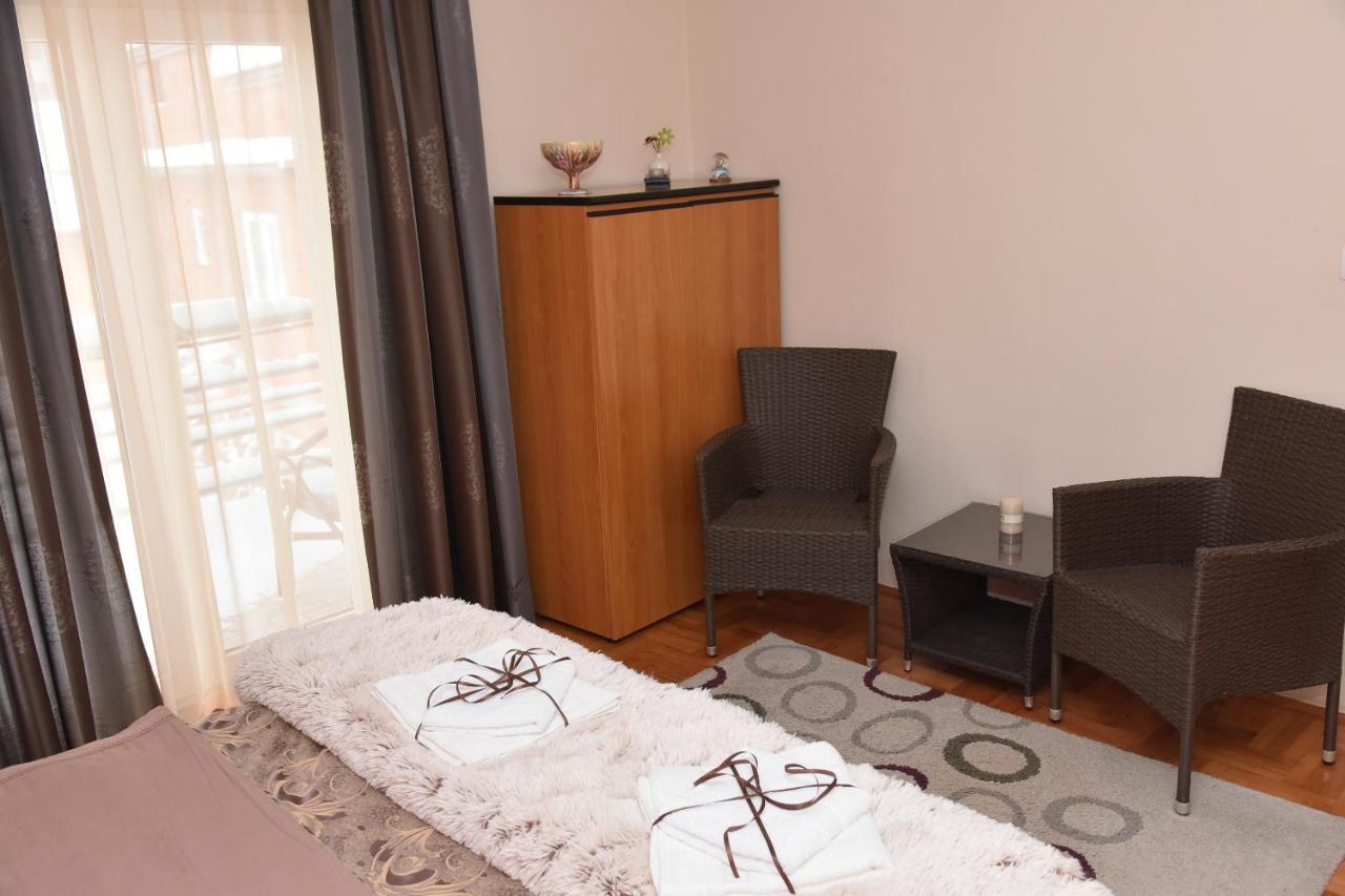 Blue House Apartment Ni 외부 사진