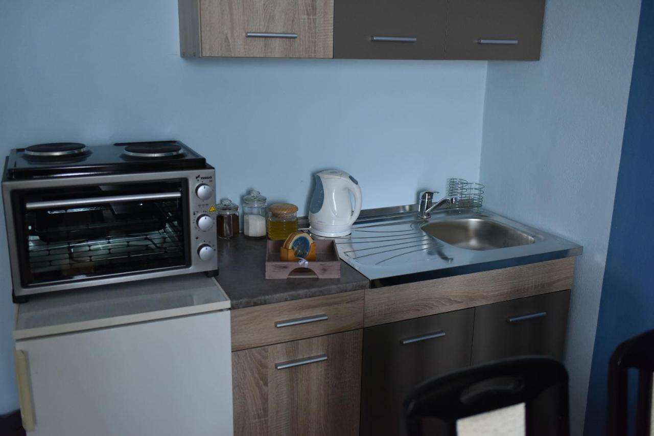 Blue House Apartment Ni 외부 사진